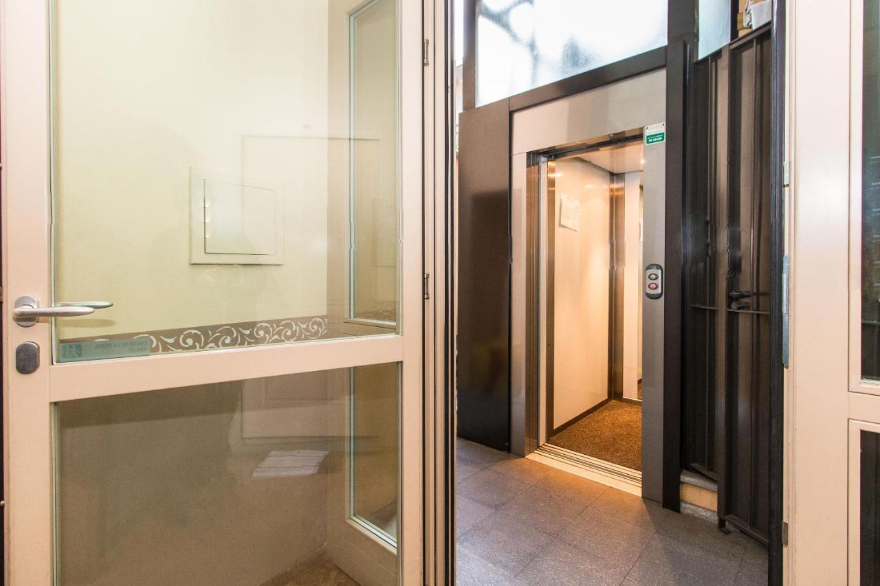 Piazza Statuto Functional Studio ตูริน ภายนอก รูปภาพ